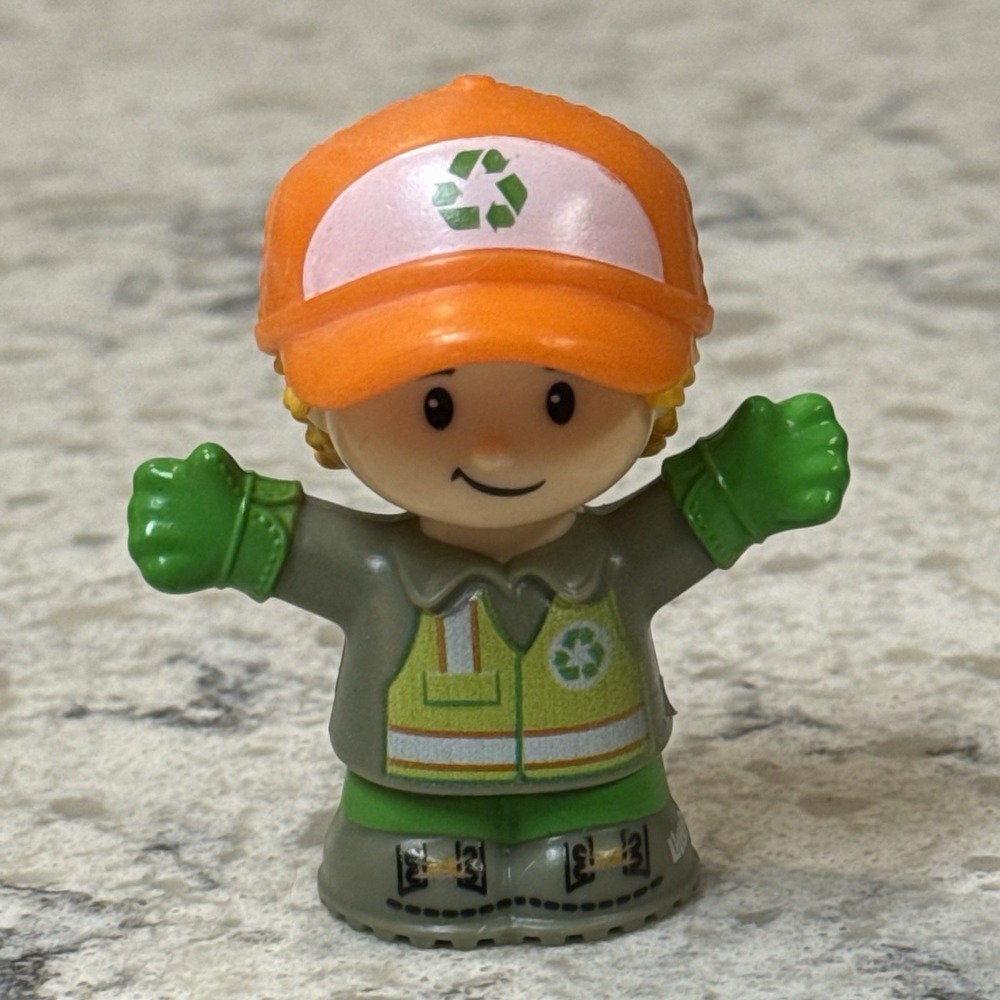 Fisher Price Little People Sanitation Worker Garbage Truck Recycle Trash 2021